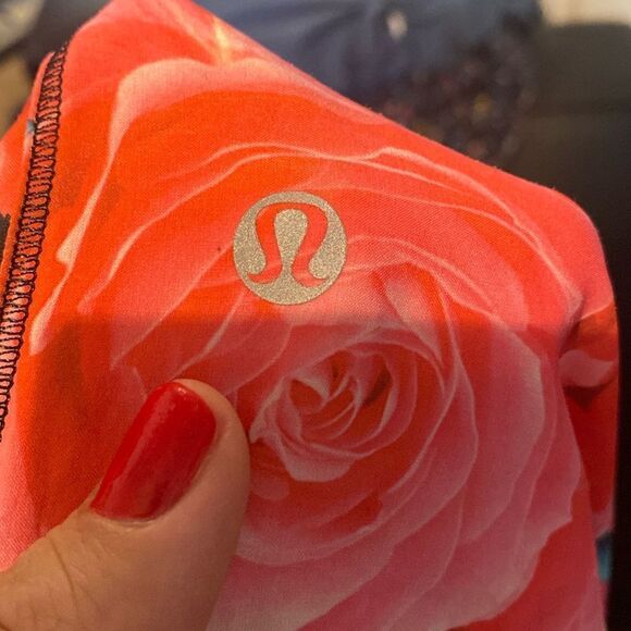 EUC Lululemon Secret Garden Hot Pink Floral Floral Tank - Picture 6 of 7